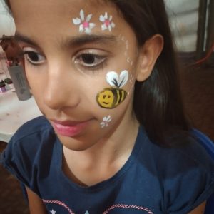 Prefeitura de Santa Vitória realiza Matinê de Carnaval para a criançada na tarde de segunda-feira (102) Prefeitura de Santa Vitória realiza Matinê de Carnaval para a criançada na tarde de segunda-feira (102)