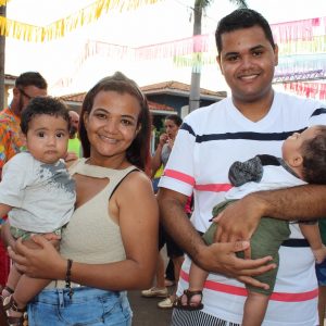 Prefeitura de Santa Vitória realiza Matinê de Carnaval para a criançada na tarde de segunda-feira (15) Prefeitura de Santa Vitória realiza Matinê de Carnaval para a criançada na tarde de segunda-feira (15)