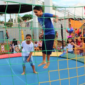 Prefeitura de Santa Vitória realiza Matinê de Carnaval para a criançada na tarde de segunda-feira (51) Prefeitura de Santa Vitória realiza Matinê de Carnaval para a criançada na tarde de segunda-feira (51)