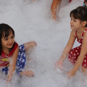 Prefeitura de Santa Vitória realiza Matinê de Carnaval para a criançada na tarde de segunda-feira (61) Prefeitura de Santa Vitória realiza Matinê de Carnaval para a criançada na tarde de segunda-feira (61)