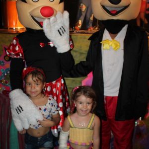 Prefeitura de Santa Vitória realiza Matinê de Carnaval para a criançada na tarde de segunda-feira (95) Prefeitura de Santa Vitória realiza Matinê de Carnaval para a criançada na tarde de segunda-feira (95)