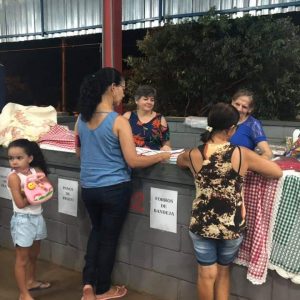 Feira de Negócios acontece em Santa Vitória (20) Feira de Negócios acontece em Santa Vitória (20)