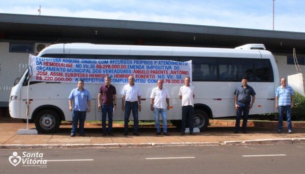 Secretaria Municipal de Saúde adquiri micro-ônibus para pacientes de hemodiálise