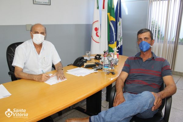 Prefeito Salim Curi e secretário Fábio Macedo