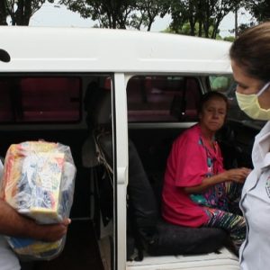 Secretaria de Desenvolvimento Social mantém serviços essenciais no atendimento de assistência social e inicia confecção de máscaras (18) Secretaria de Desenvolvimento Social mantém serviços essenciais no atendimento de assistência social e inicia confecção de máscaras (18)
