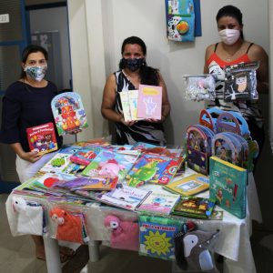 Bibliotecas Infantis são adquiridas para CEMEIS E Creche (5) Bibliotecas Infantis são adquiridas para CEMEIS E Creche (5)