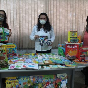 Bibliotecas Infantis são adquiridas para CEMEIS E Creche (7) Bibliotecas Infantis são adquiridas para CEMEIS E Creche (7)