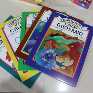 Bibliotecas Infantis são adquiridas para CEMEIS E Creche (9) Bibliotecas Infantis são adquiridas para CEMEIS E Creche (9)