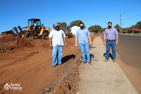 Bairro Brasil recebe ação de limpeza de lotes vagos e em terrenos baldios 4
