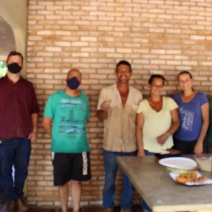 Secretaria de Meio Ambiente e Pesca apresenta primeiros resultados da produção de pescados com aproveitamento dágua de irrigação de pasto (9) Secretaria de Meio Ambiente e Pesca apresenta primeiros resultados da produção de pescados com aproveitamento dágua de irrigação de pasto (9)