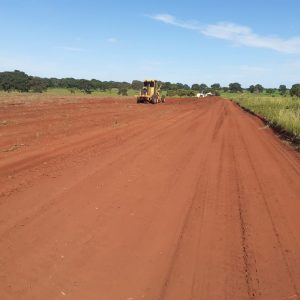 Prefeitura realiza obras de levantamento da estrada na região das Piranhas (7) Prefeitura realiza obras de levantamento da estrada na região das Piranhas (7)