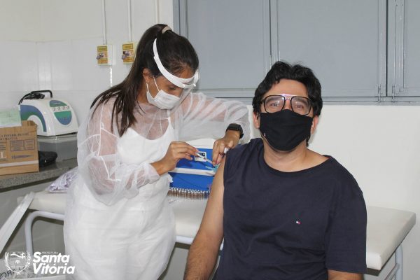 Secretaria de Saúde recebe a segunda remessa da vacina CoronaVac e inicia Campanha de vacinação nesta quarta-feira (1)