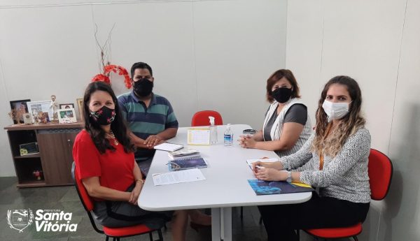 Secretária de Desenvolvimento Social se reúne com representantes do SENAC-MG e apresenta novas propostas de ações