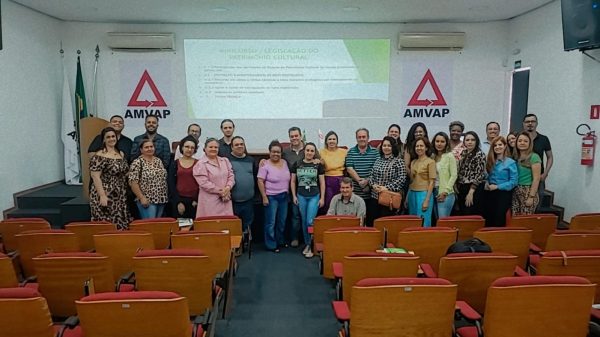 03c62abe-03f9-4f99-8523-9982e4e75900