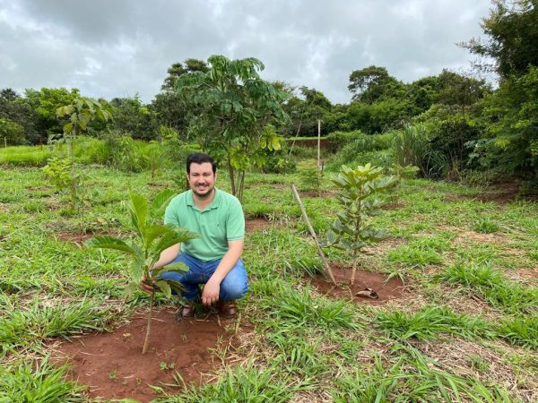 b4894403-bebb-4f1f-8ac5-8ddedbefbb4a