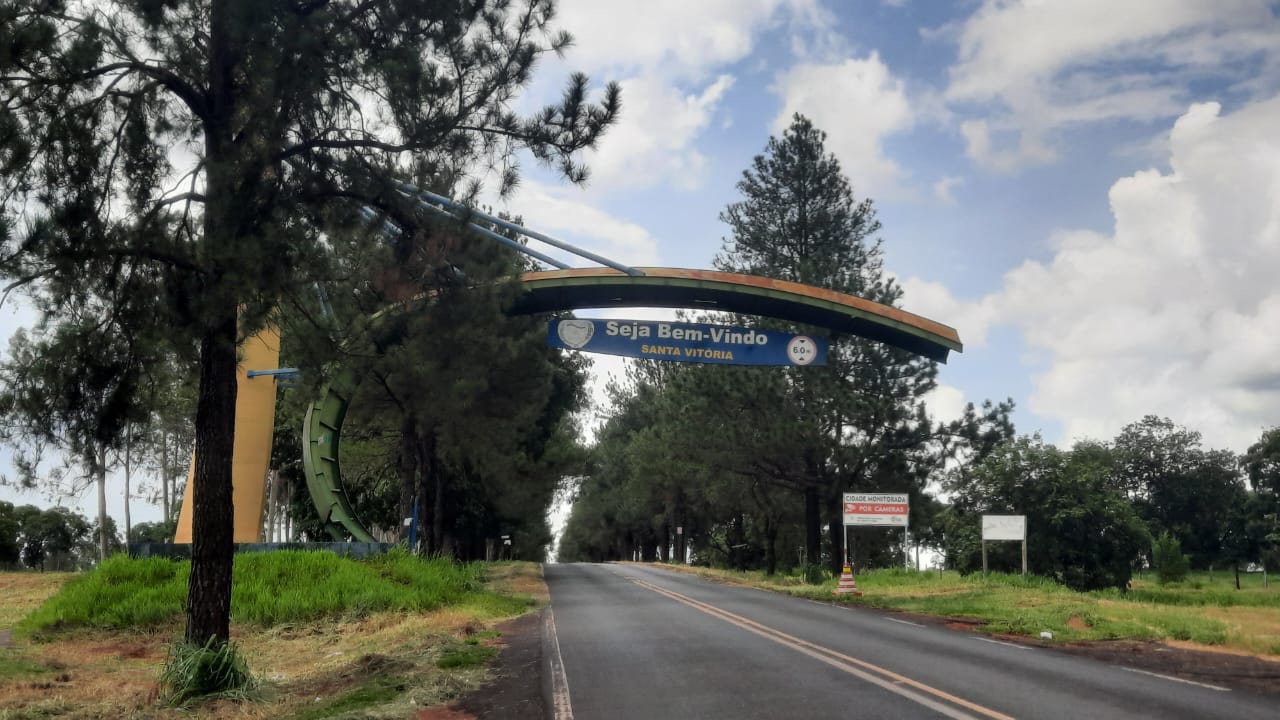 Pórtico da entrada da cidade