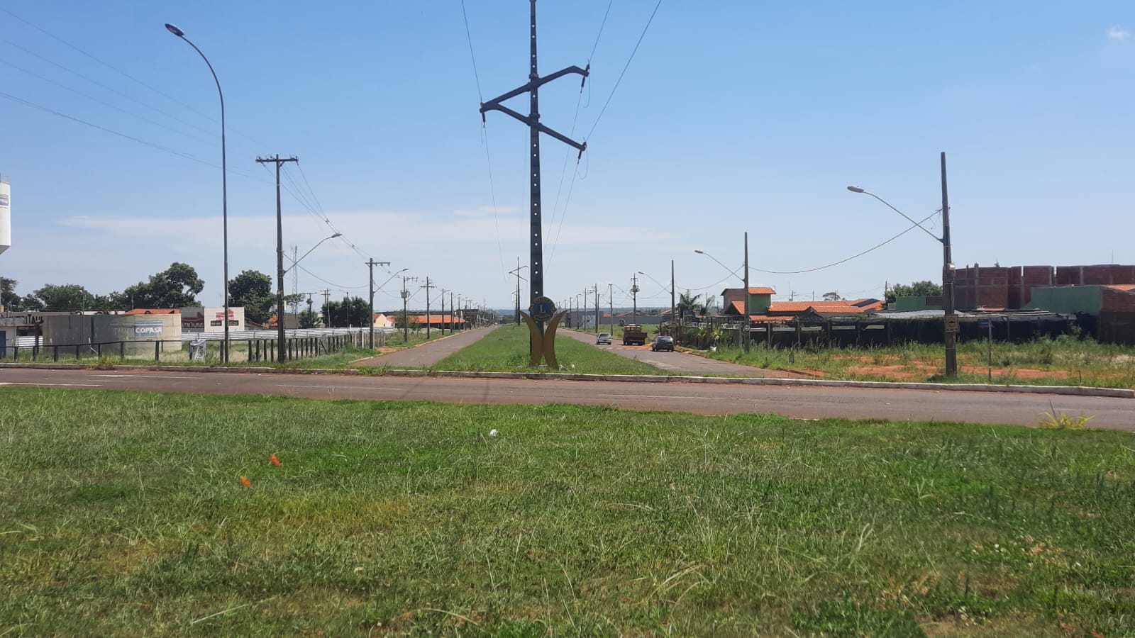 avenida Dona Carminha