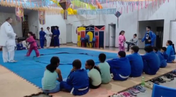 Santa Vitória é destaque no Frutal Open de Jiu-Jitsu com nove medalhas (1)